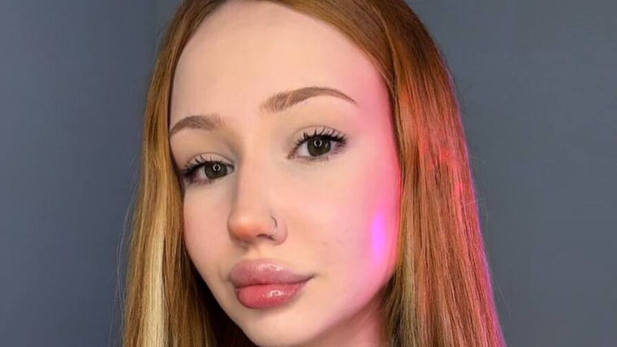 ZoeFord adult live cam profile image